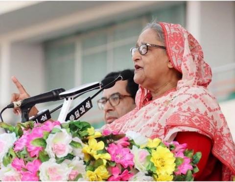 যশোরের শামস-উল হুদা স্টেডিয়ামের জনসভায় প্রধানমন্ত্রী শেখ হাসিনা।