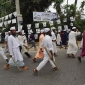 নির্বাচন প্রশ্নবিদ্ধ করতে হাতপাখার কর্মীরা শহরে ঢোকার চেষ্টা করছে