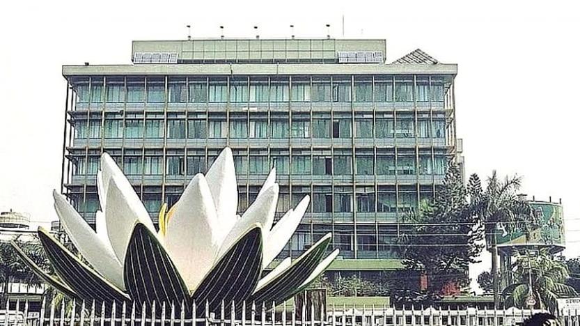 দুর্গাপূজায় ব্যাংক বন্ধ ৫ দিন, ১৭ অক্টোবর খোলা থাকবে